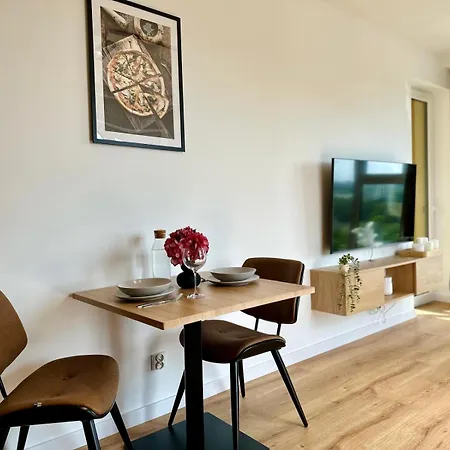 Apartment Legnicka Ii Breslau